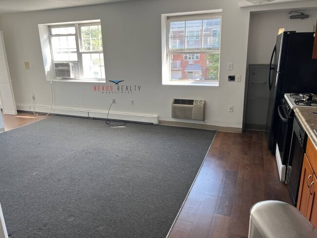 Photo - 35-04 28th Ave