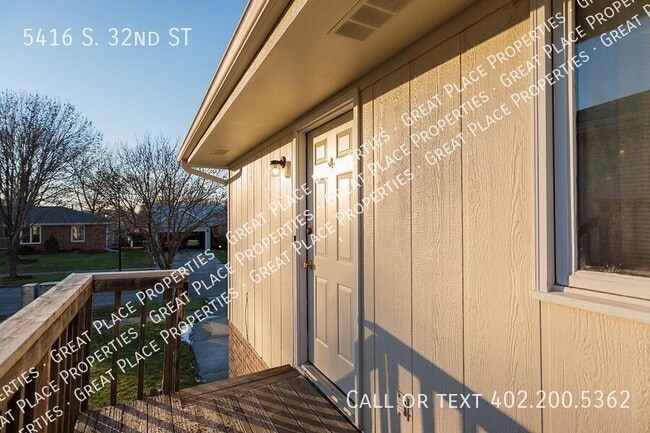 Photo - 5416 S 32nd St