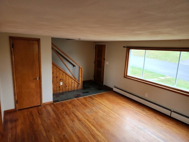 Photo - 601 Zimmer Ave Unit Apt A