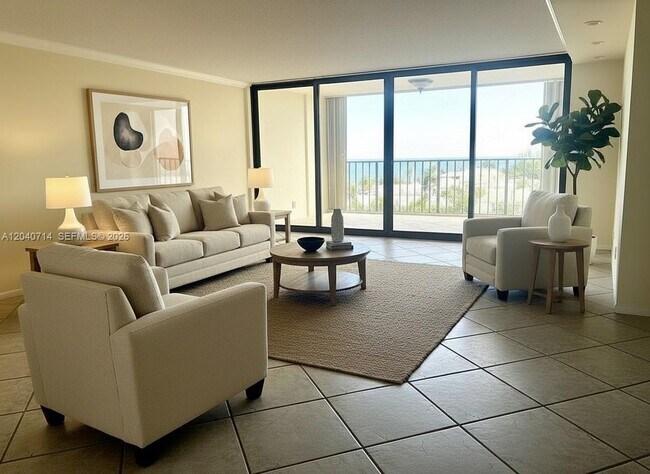 Photo - 1901 N Ocean Blvd Unidad 7E