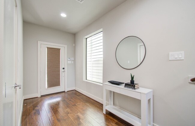 Photo - 509 Gregg St