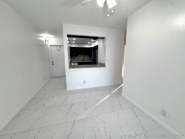 10687 Royal Palm Blvd