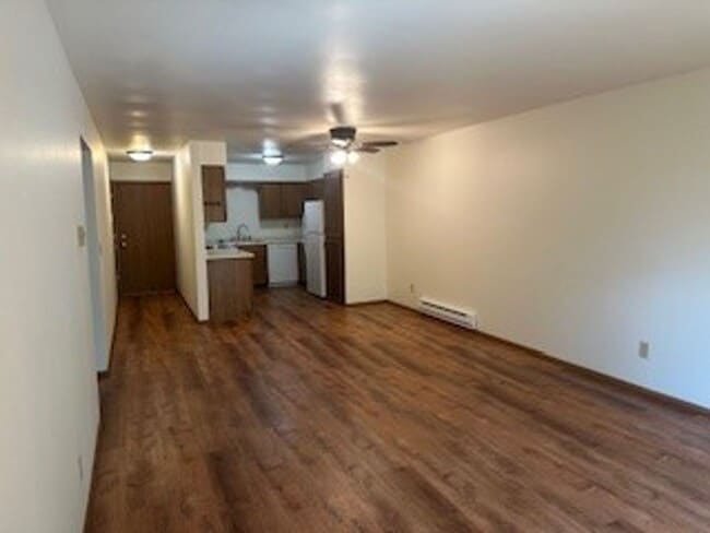 Photo - Spacious 2 bed, 1 bath Unit Apt #6