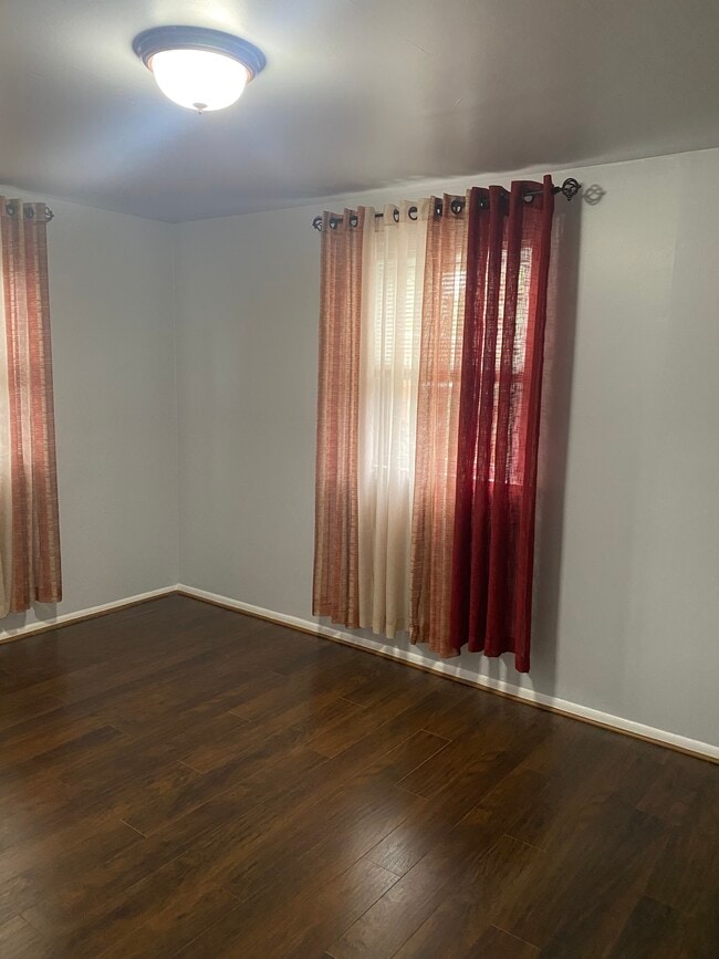 Building Photo - 12310 Rambler Rd Unit 2 Floor Rental