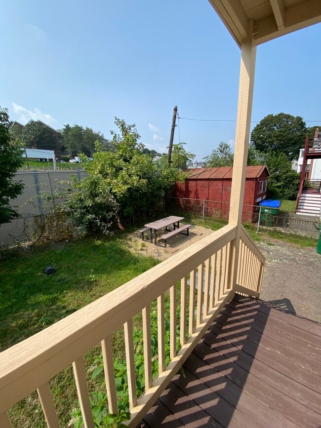 Photo - 117 Burget Ave Unidad 1