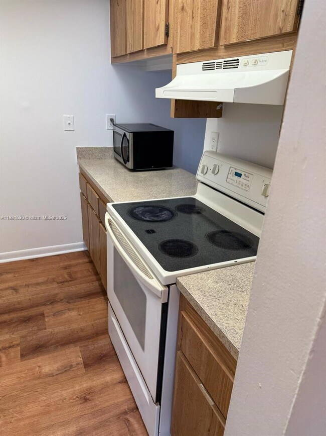 Photo - 1850 N Congress Ave Unit 405
