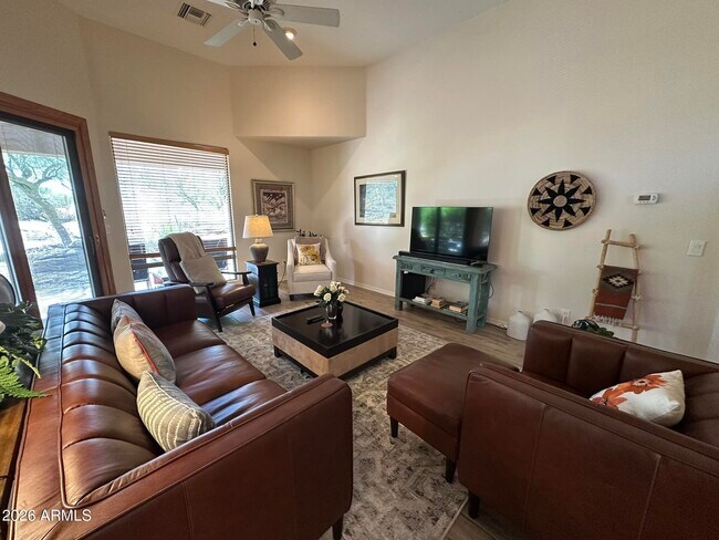 27422 N Montana Dr