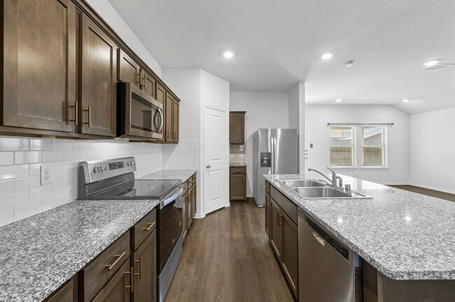 Photo - 508 Windrow Dr
