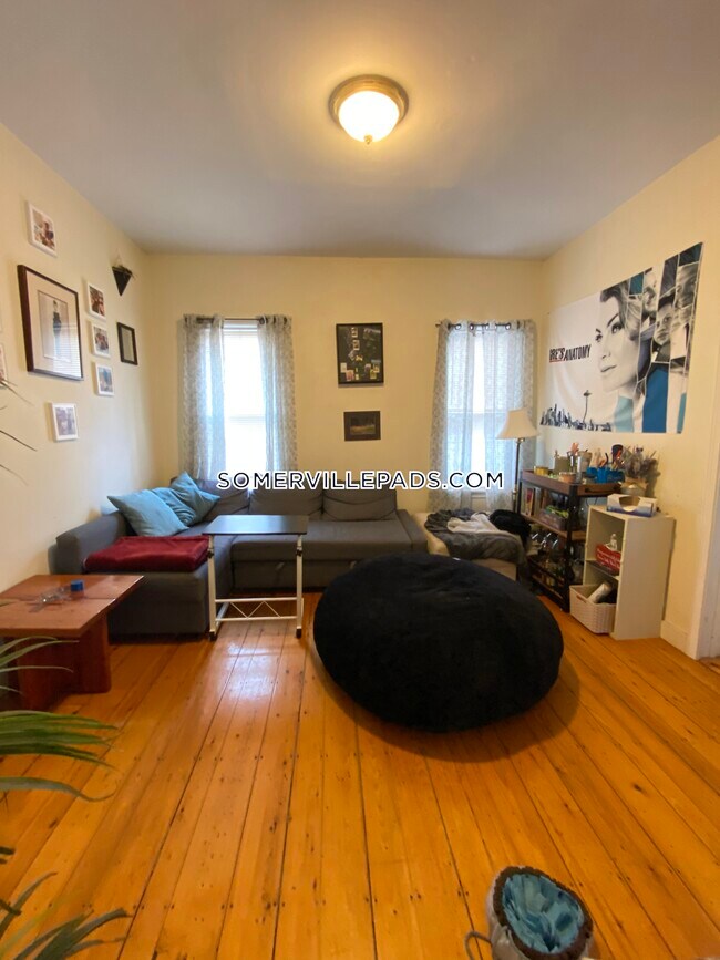 Photo - 38 Bond St Apartamento Unidad 3L