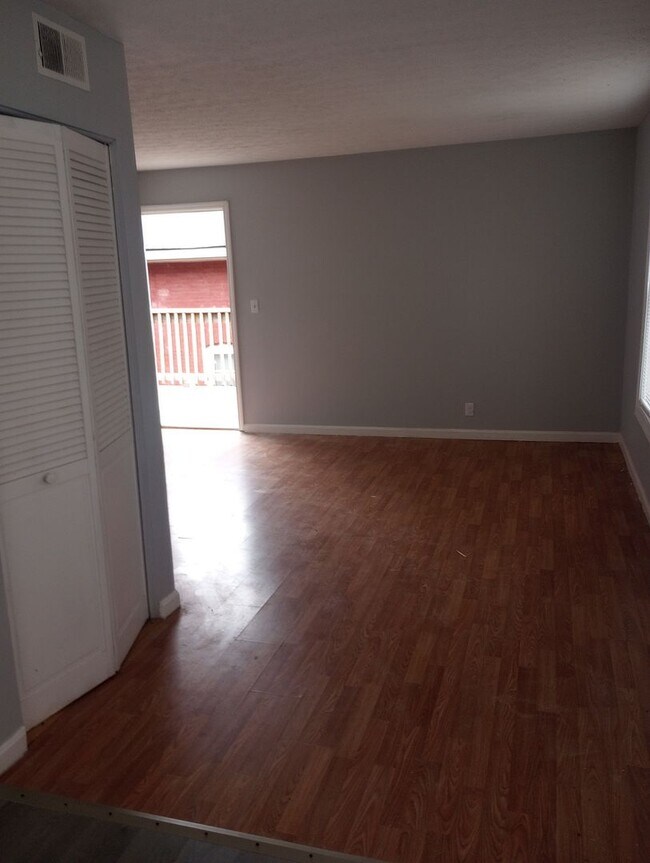 1902 W Jefferson St Unidad 3