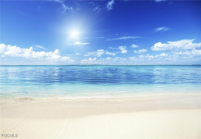 Photo - 2001 Tarpon Bay Dr N