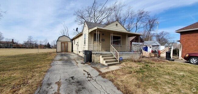 Building Photo - 164 N Hazelwood Ave Rental