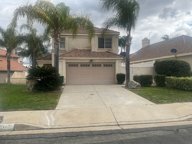 3 Bedroom Single Family Home in Murrieta - 3 Bedroom Single Family Home in Murrieta