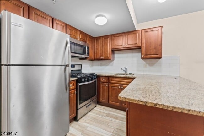 Photo - 453-455 Washington Street Unit 1 Unit 1