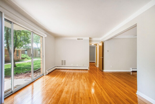 Photo - 1249 Island Dr Unit 101