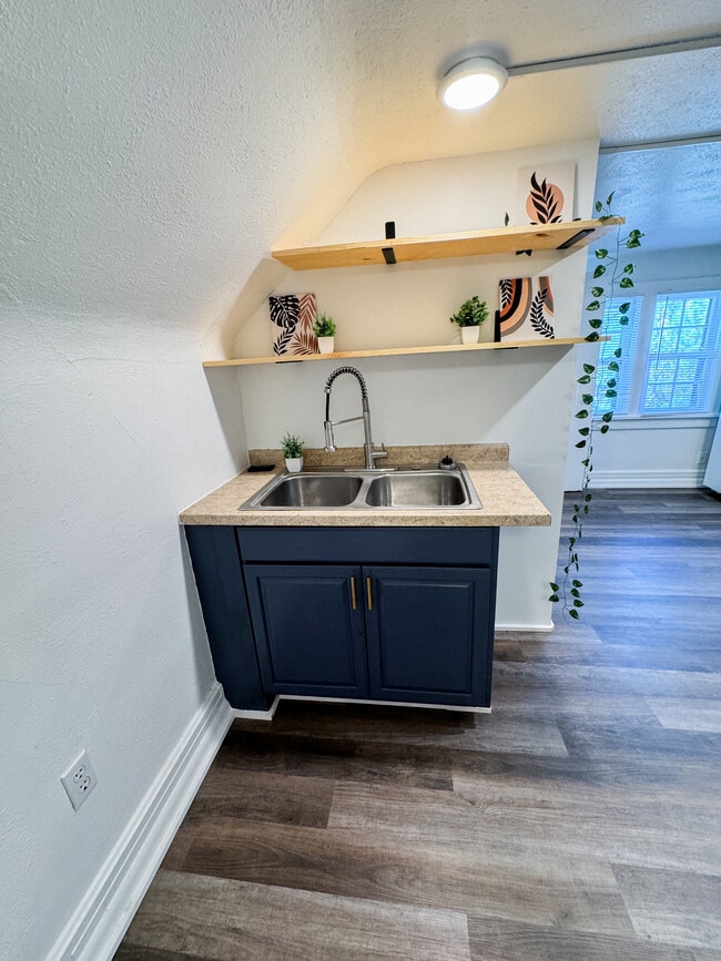 Photo - 3120 Cottage Grove Ave Unit 3