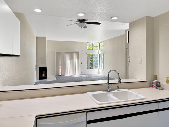 Photo - 2601 S Broadmoor Dr Unit 66
