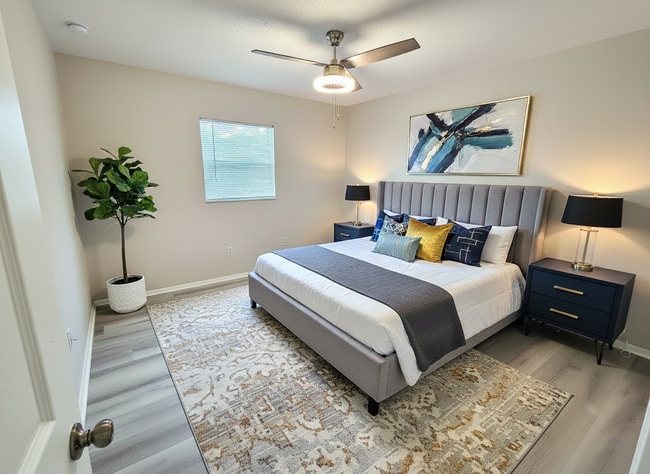 Photo - 440 77th Ave N Unidad 440