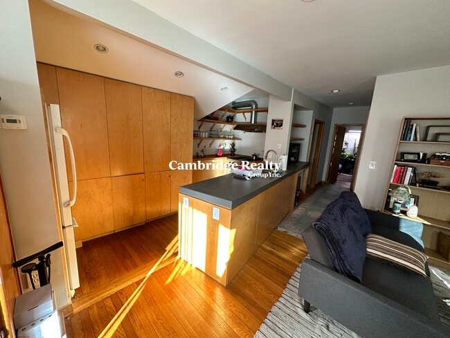 Photo - 135 Columbia St Unidad 1B