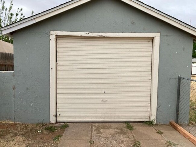 Photo - 2 Bedroom Home for Rent