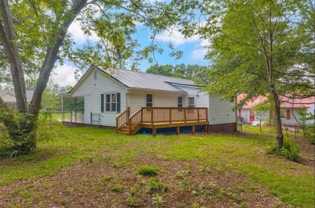 Photo - 266 Randall St