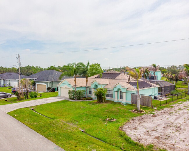Photo - 5593 NW Wesley Rd