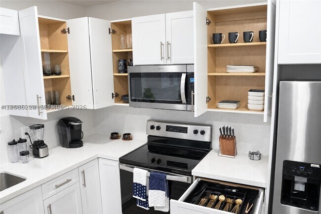 Photo - 520 NW 45th St