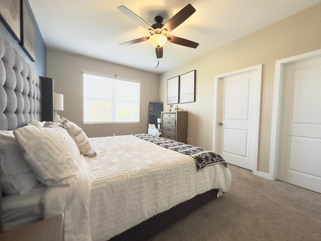 Photo - 69 Bandol St