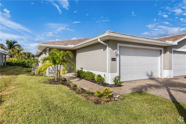 Building Photo - 13460 Causeway Palms Cove Rental