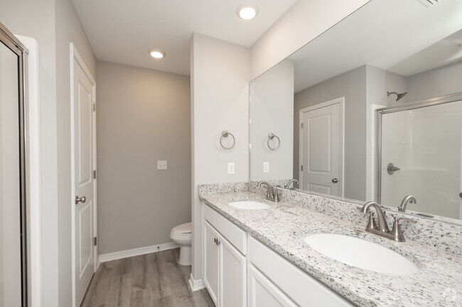 4BR, 3BA - 1,987SF - Primary Bathroom