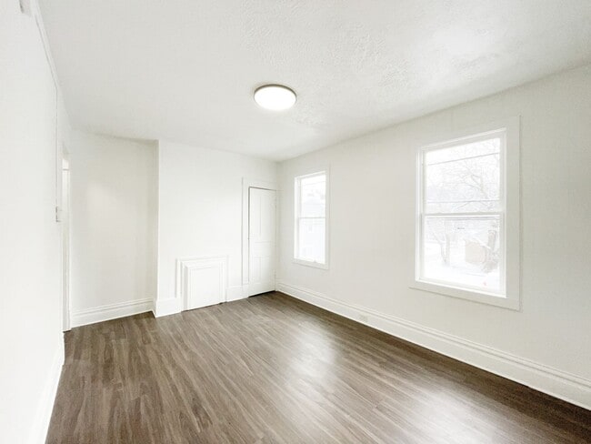 Photo - 709-711-711 Industry St Unit 709 Industry St. Apt. 2