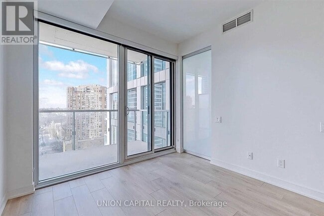Photo - 3 Gloucester St Unit 2013
