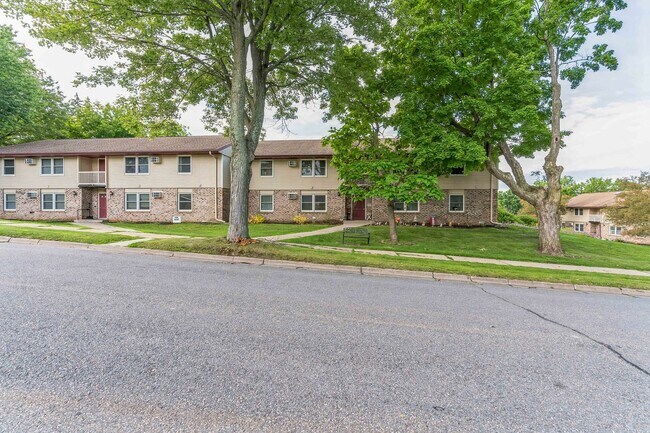 Neillsville Manor