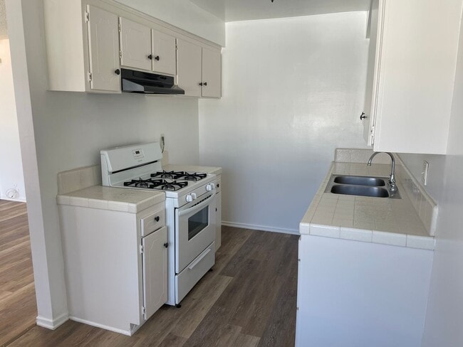 Photo - Pinnacle Acacia LLC