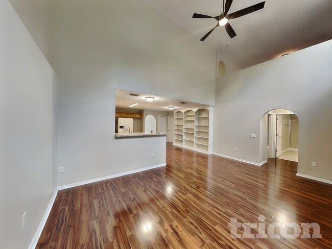 Photo - 76589 Longleaf Loop