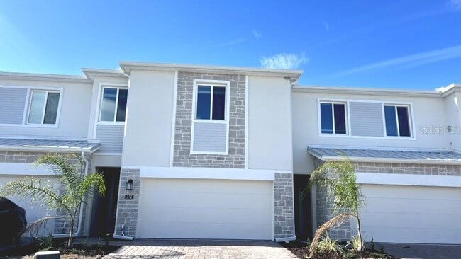 Building Photo - 312 Nine Iron Dr