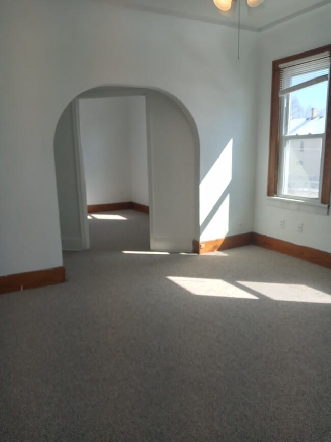 1210 Erie St Unit 2B