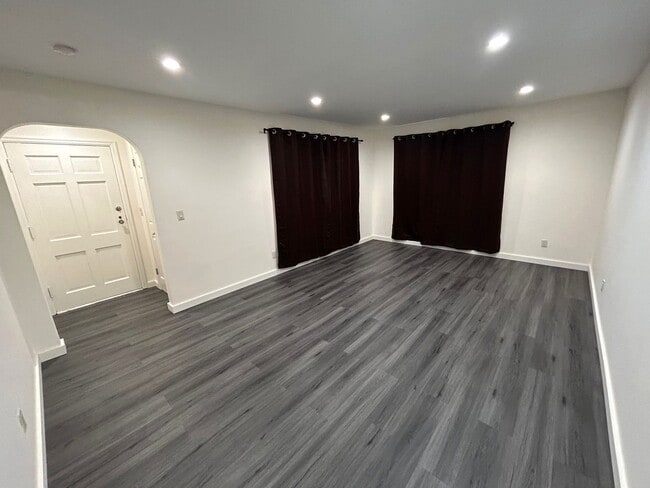 Photo - Completely Updated 2 bedroom 1 bath home with rustic charm