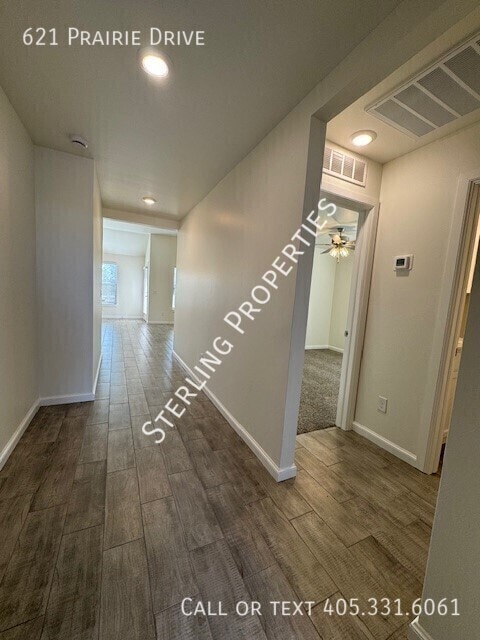 Photo - 621 Prairie Dr