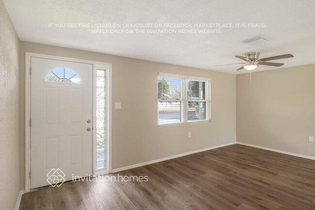 Photo - 10801 Corinth St