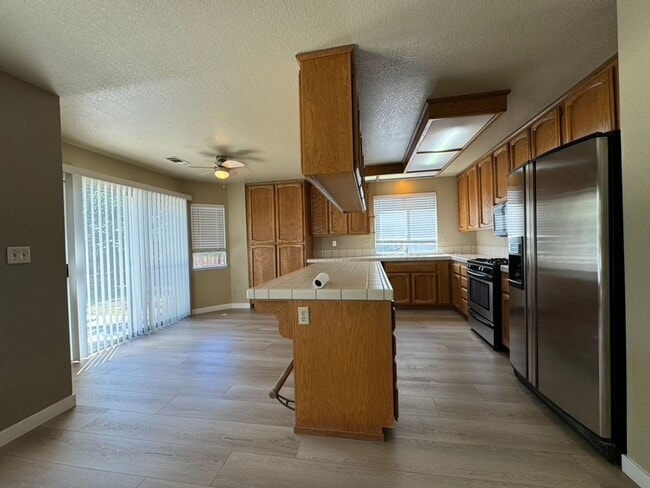 Photo - Beautiful home 4Bedrooms and 3Baths.