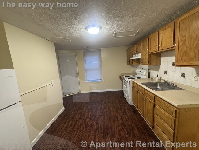 4 Douglass St Unit 1