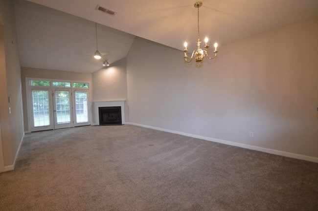 Photo - 3319 Philmont Dr