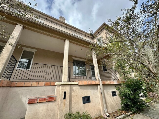 Photo - 3 BED | 2 BATH | GATED BACKYARD | THOMAS S...