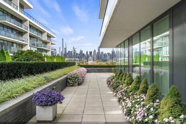 Photo - 1200 Ave at Port Imperial Unidad 315 Rental