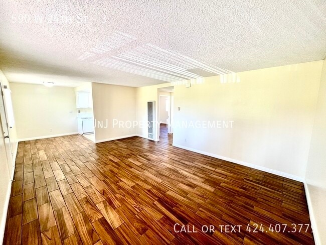 Photo - 590 W 24th St Unit 3