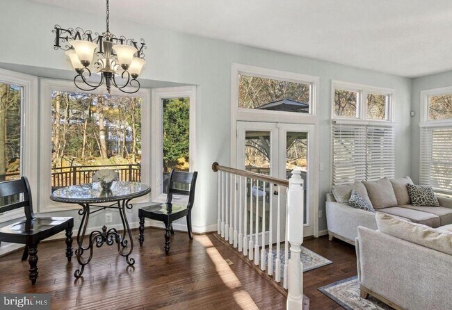 Photo - 114 Fordham Dr House