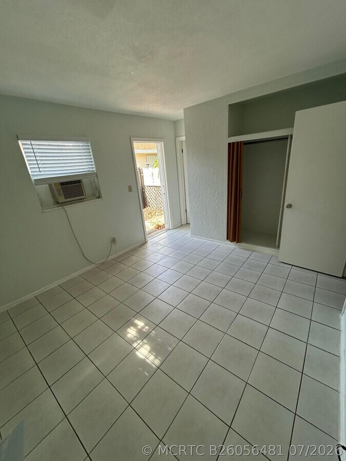 Photo - 5881 NE 18th Ave Unit 2