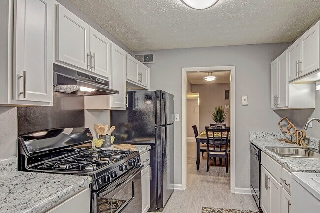 Photo - The Flats @ 1885 Apartments