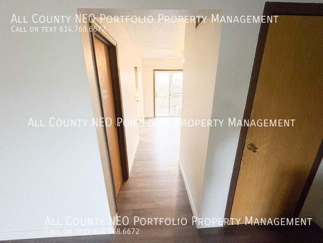 Photo - 6477 Brookedge Ct